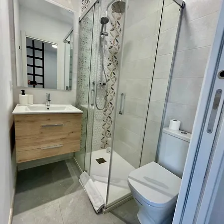 Almogavares Apartman *